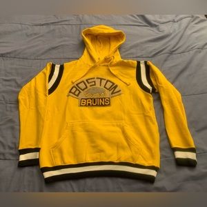 Boston Bruins Embroidered 1920s-30s Logo Black Jack Hoodie Sweatshirt NHL.